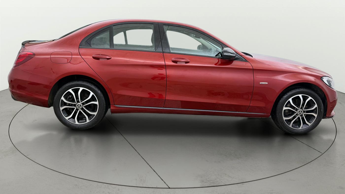 2018 Mercedes Benz C Class C 200 AVANTGARDE, Petrol, Automatic, 28,269 km, Right Side View