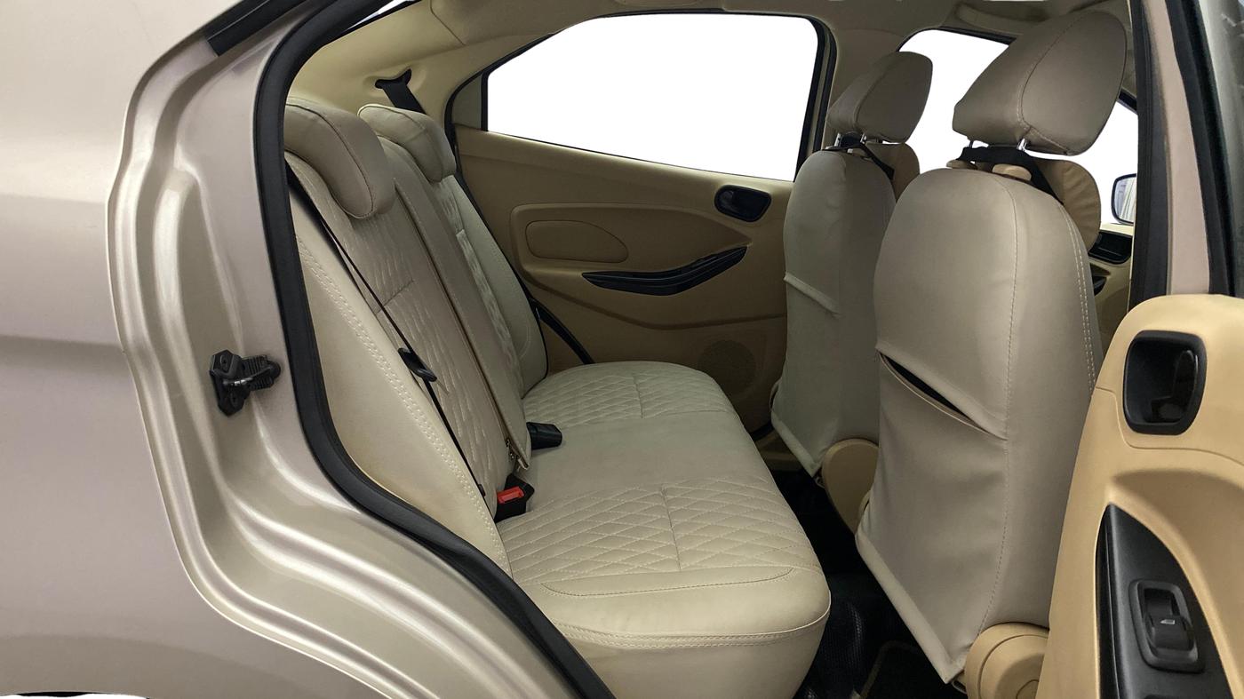 2019 Ford Figo Aspire TITANIUM 1.2 PETROL, Petrol, Manual, 28,528 km, Right Side Rear Door Cabin