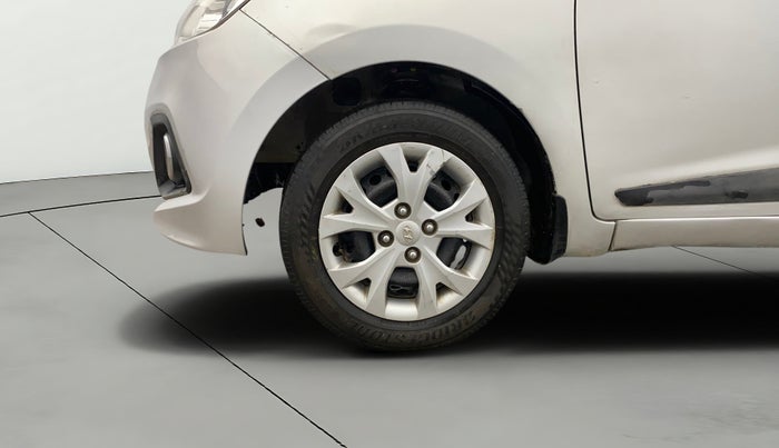 2016 Hyundai Grand i10 SPORTZ 1.2 KAPPA VTVT, Petrol, Manual, 63,008 km, Left Front Wheel