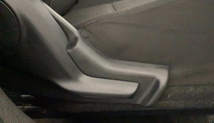 2018 Maruti Baleno DELTA PETROL 1.2, Petrol, Manual, 45,409 km, Driver Side Adjustment Panel