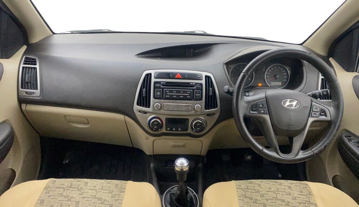 2014 Hyundai i20 SPORTZ 1.2, Petrol, Manual, 70,783 km, Dashboard