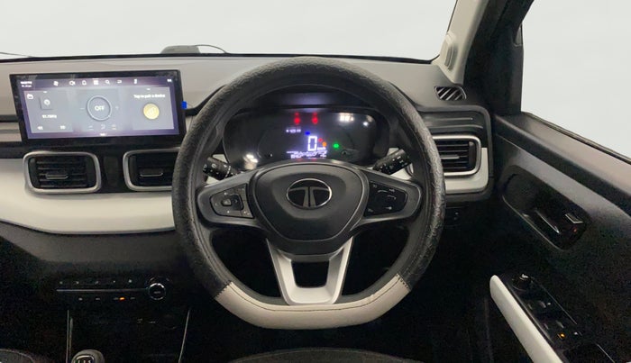 2025 Tata PUNCH Accomplished Plus, Petrol, Manual, 9,488 km, Steering Wheel Close Up