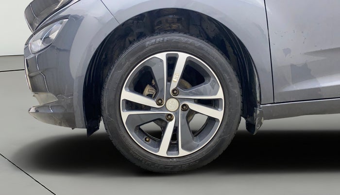 2021 Tata ALTROZ XZ PETROL, Petrol, Manual, 22,585 km, Left Front Wheel