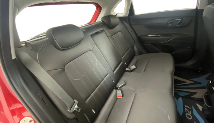 2022 Hyundai NEW I20 ASTA (O) 1.2 MT, Petrol, Manual, 11,299 km, Right Side Rear Door Cabin