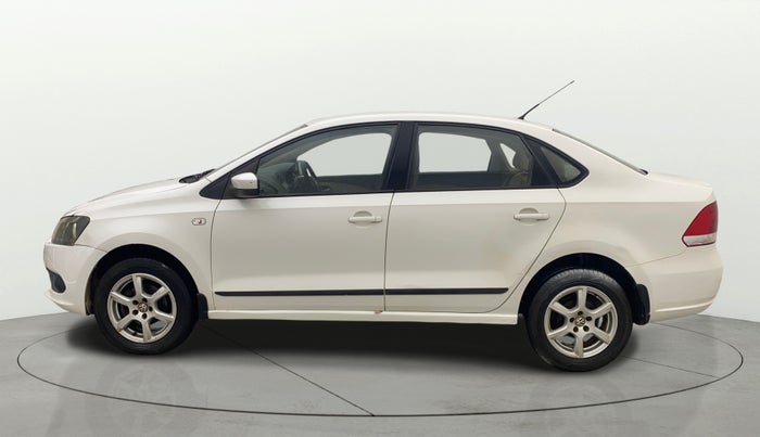 2013 Volkswagen Vento HIGHLINE 1.6 MPI, Petrol, Manual, 1,17,067 km, Left Side
