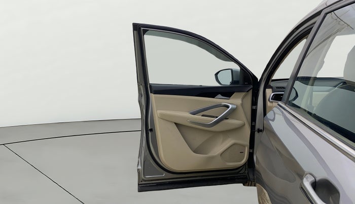 2021 MG HECTOR SHARP 1.5 PETROL CVT, Petrol, Automatic, 1,00,401 km, LHS Front Door