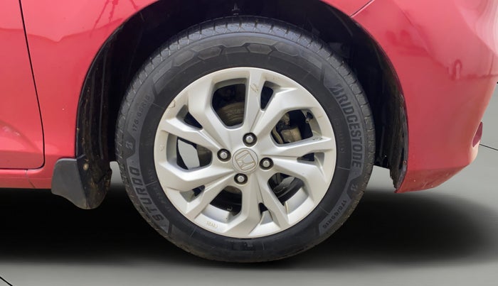 2018 Honda Amaze 1.2L I-VTEC V, Petrol, Manual, 1,27,049 km, Right Front Wheel