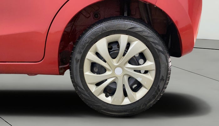 2015 Maruti Celerio VXI CNG, CNG, Manual, 1,38,244 km, Left Rear Wheel