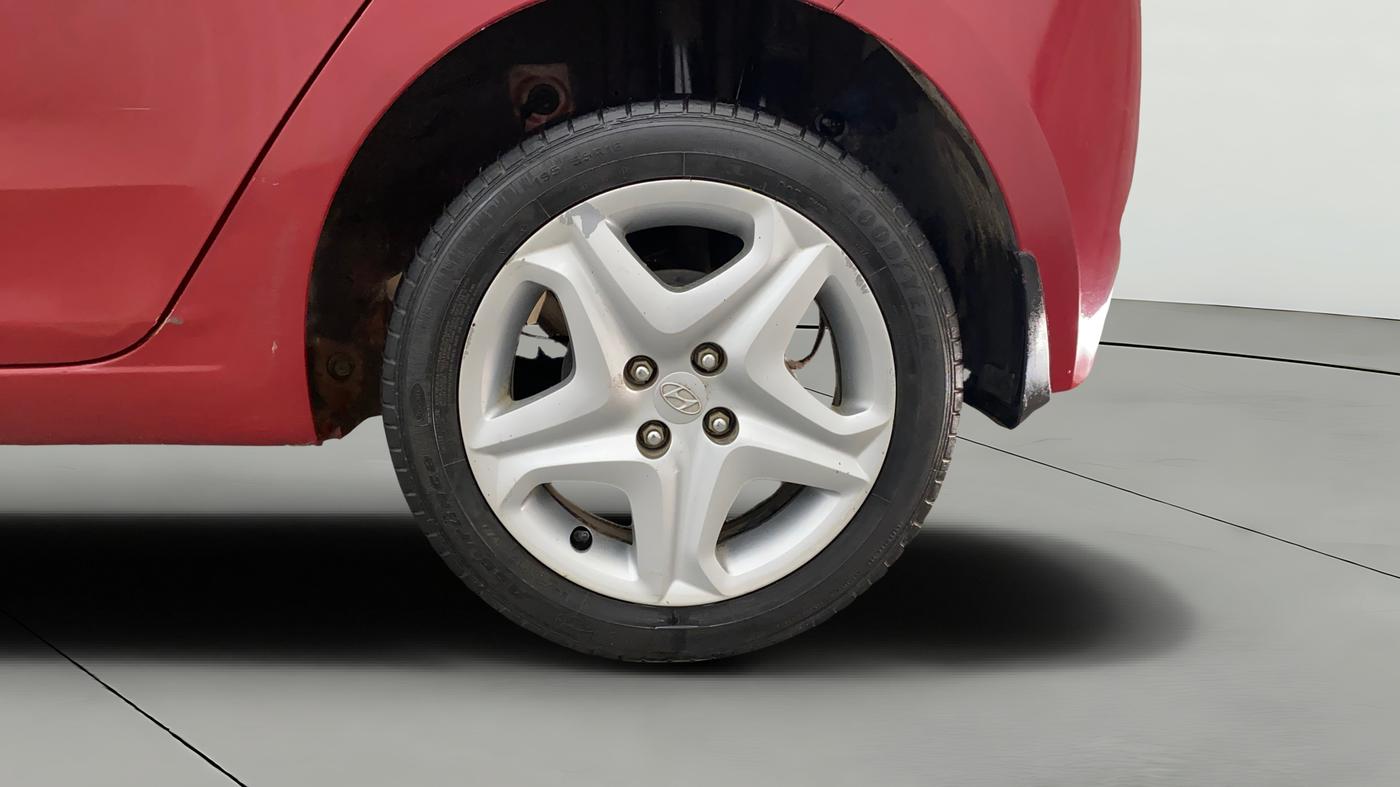 2017 Hyundai Elite i20 ASTA 1.2, CNG, Manual, 37,472 km, Left Rear Wheel