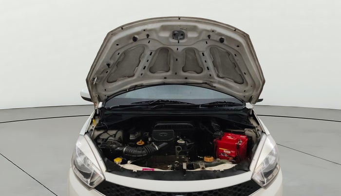 2019 Tata Tiago XZA PETROL, Petrol, Automatic, 1,00,738 km, Open Bonet