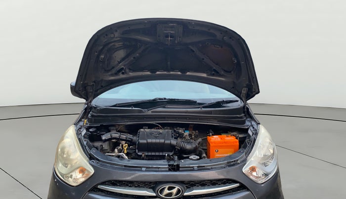 2013 Hyundai i10 MAGNA 1.1, CNG, Manual, 72,252 km, Open Bonet