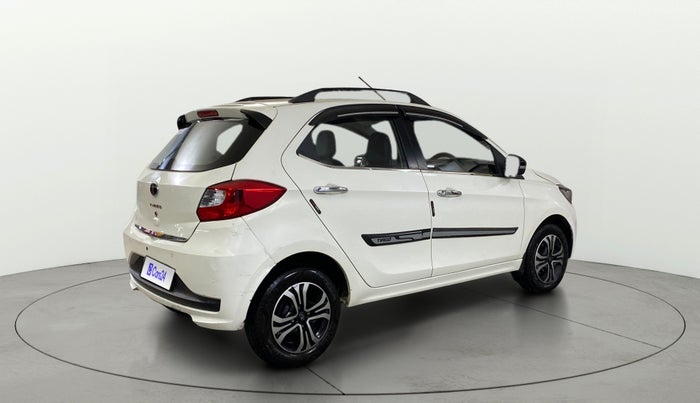 2024 Tata Tiago XT (O) PETROL, Petrol, Manual, 5,545 km, Right Back Diagonal
