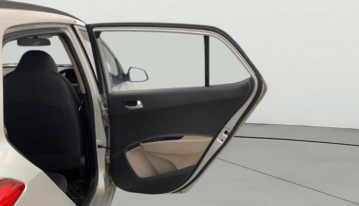 2016 Hyundai Grand i10 SPORTZ 1.2 KAPPA VTVT, Petrol, Manual, 26,923 km, RHS Rear Door