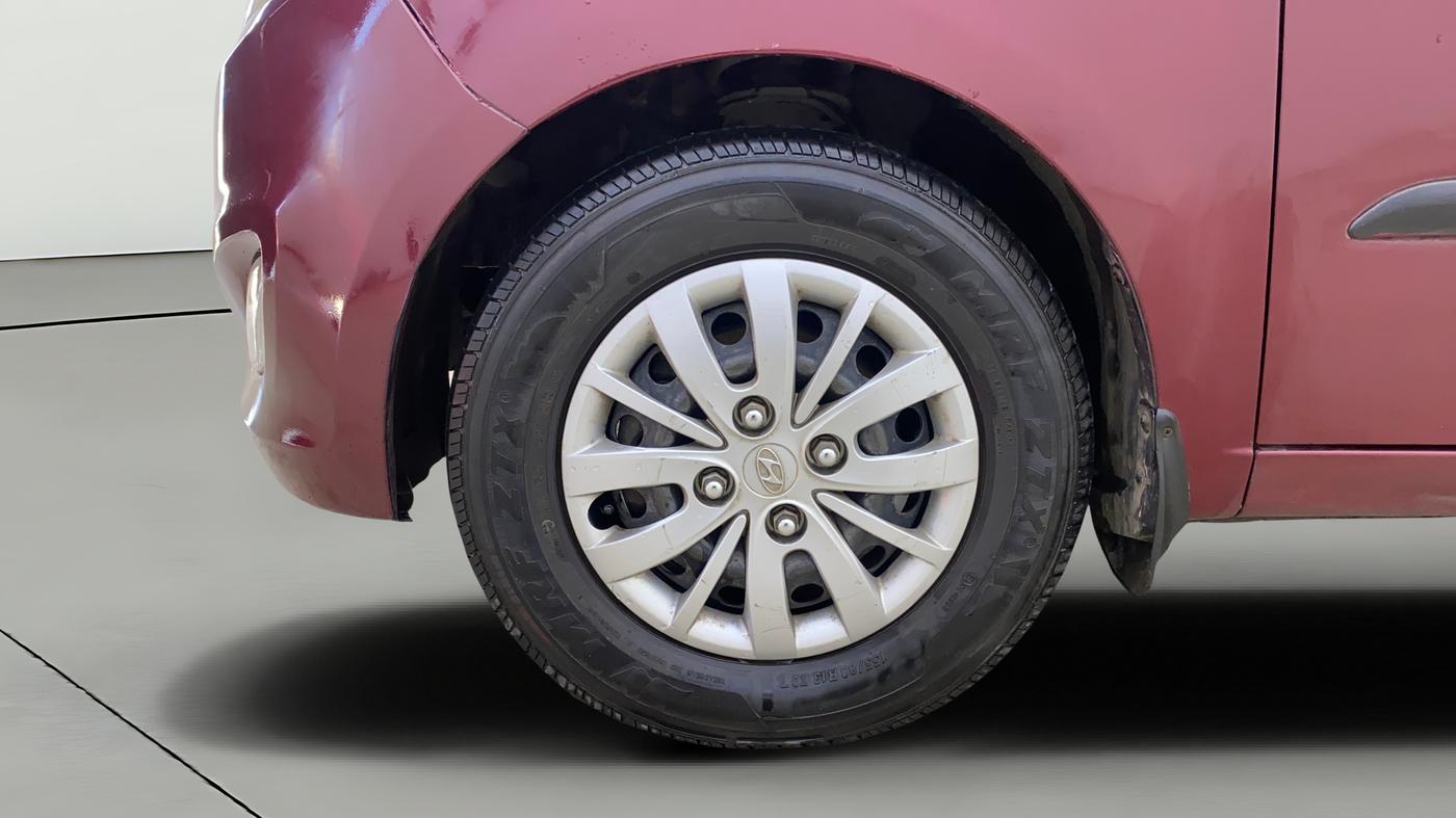 2014 Hyundai i10 SPORTZ 1.1, Petrol, Manual, 80,619 km, Left Front Wheel