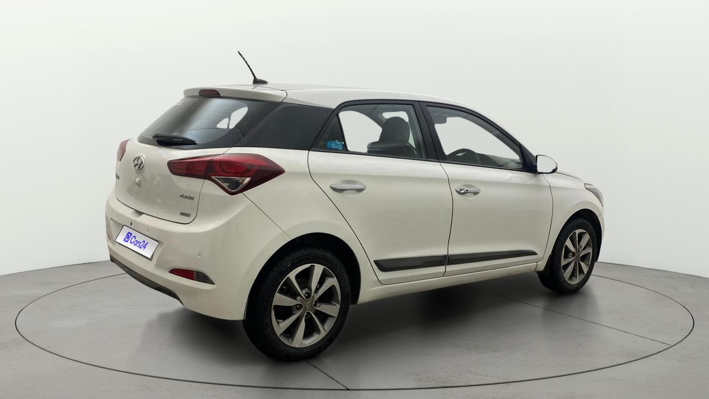 2016 Hyundai Elite i20 ASTA 1.2, Petrol, Manual, 1,24,350 km, Right Back Diagonal