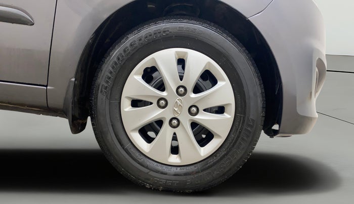 2013 Hyundai i10 MAGNA 1.2, Petrol, Manual, 48,696 km, Right Front Wheel