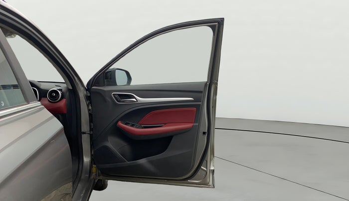 2023 MG ASTOR SAVVY 1.3 TURBO AT S RED, Petrol, Automatic, 30,812 km, RHS Front Door