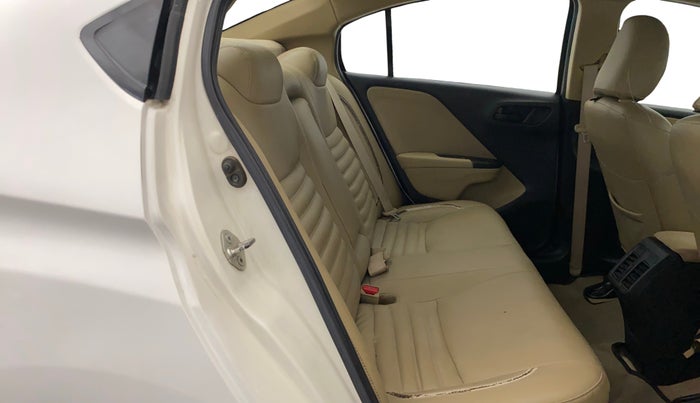 2014 Honda City 1.5L I-VTEC SV, Petrol, Manual, 69,184 km, Right Side Rear Door Cabin