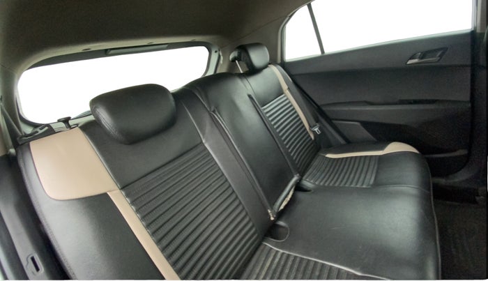 2017 Hyundai Creta SX PLUS 1.6 PETROL, Petrol, Manual, 1,17,889 km, Right Side Rear Door Cabin