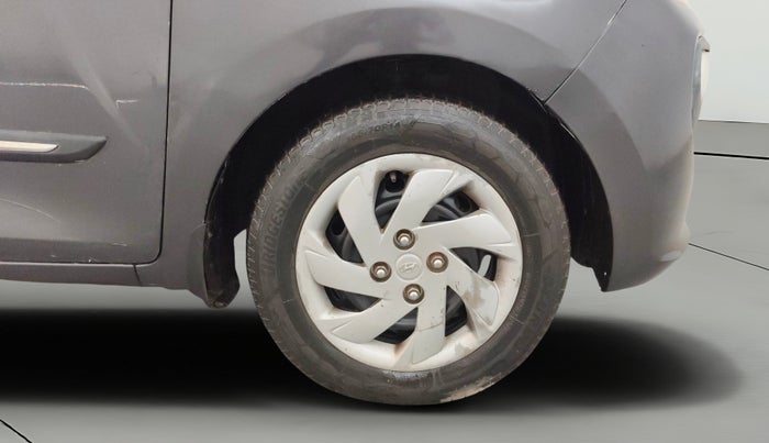 2020 Hyundai NEW SANTRO SPORTZ CNG, CNG, Manual, 1,15,243 km, Right Front Wheel