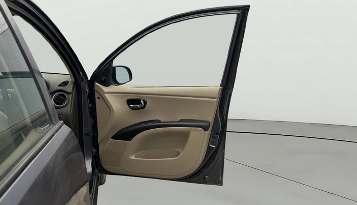 2015 Hyundai i10 SPORTZ 1.1, Petrol, Manual, 40,596 km, RHS Front Door