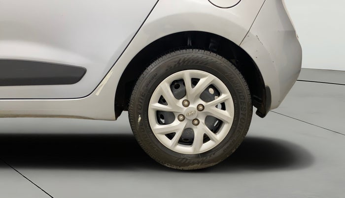 2018 Hyundai Grand i10 MAGNA 1.2 KAPPA VTVT, Petrol, Manual, 29,243 km, Left Rear Wheel