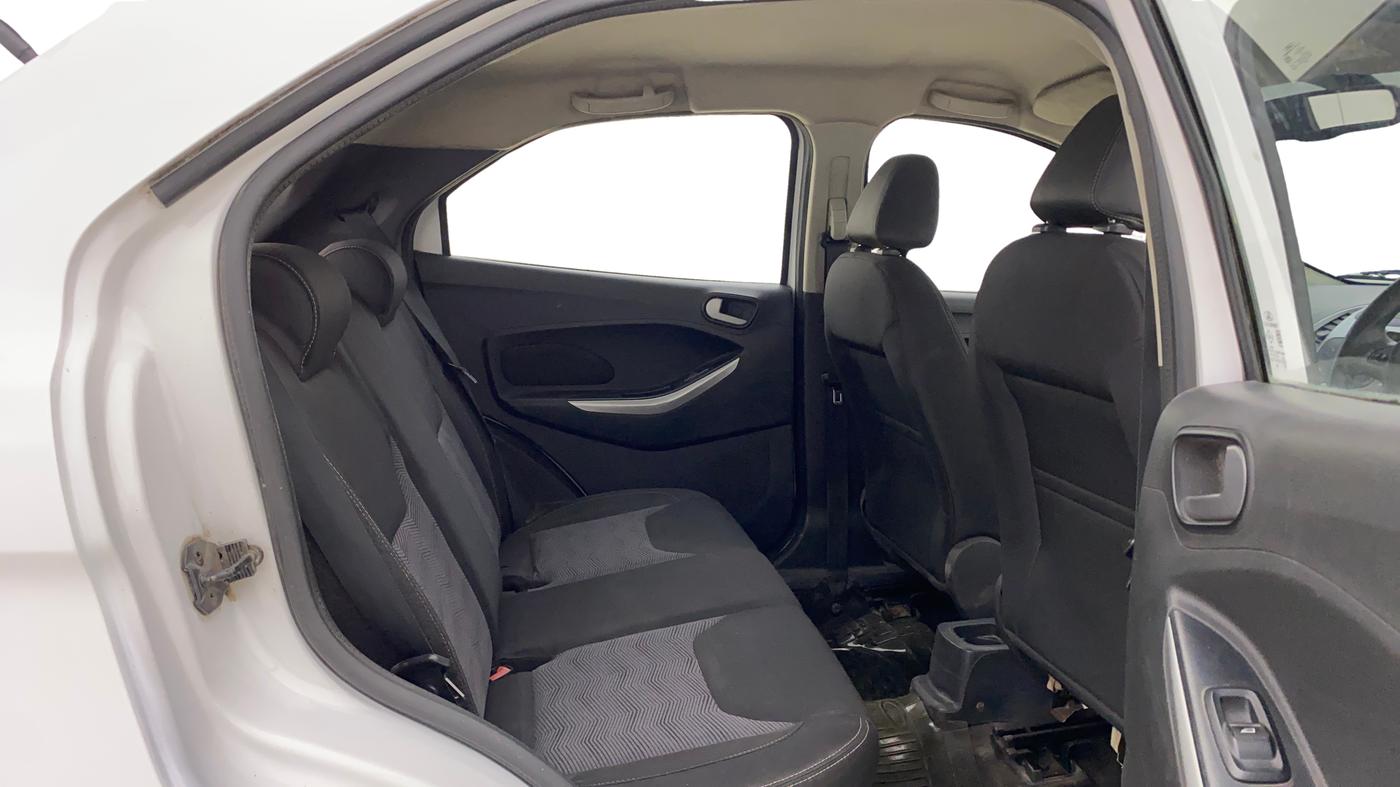 2017 Ford New Figo TITANIUM 1.2 PETROL MT, Petrol, Manual, 47,608 km, Right Side Rear Door Cabin