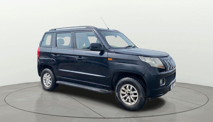 2015 Mahindra TUV300 T8, Diesel, Manual, 1,48,651 km, Right Front Diagonal
