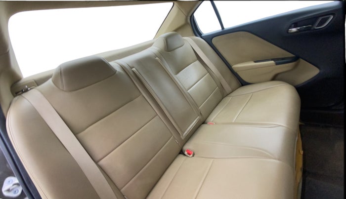 2018 Honda City 1.5L I-VTEC V MT, Petrol, Manual, 35,028 km, Right Side Rear Door Cabin