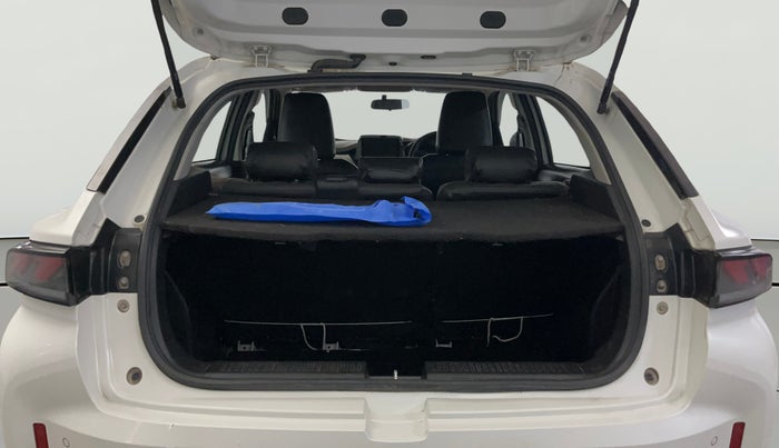 2024 Maruti FRONX SIGMA 1.2 MT, Petrol, Manual, 30,136 km, Boot Open Zoomed View