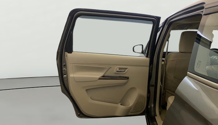 2020 Maruti Ertiga ZXI SHVS, Petrol, Manual, 92,361 km, LHS Rear Door