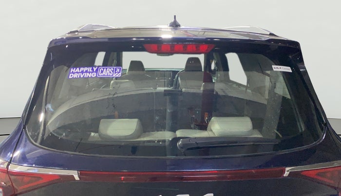 2022 KIA CARENS LUXURY PLUS 1.4 PETROL 7 STR, Petrol, Manual, 28,087 km, Rear Windshield