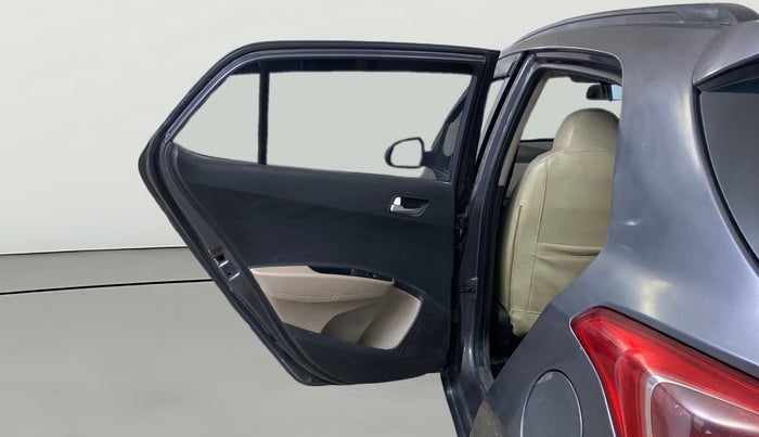 2016 Hyundai Grand i10 ASTA (O) 1.2 KAPPA VTVT, CNG, Manual, 1,16,049 km, LHS Rear Door