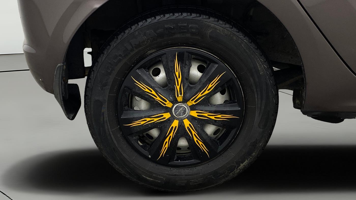 2019 Tata Tiago XE PETROL, Petrol, Manual, 43,686 km, Right Rear Wheel