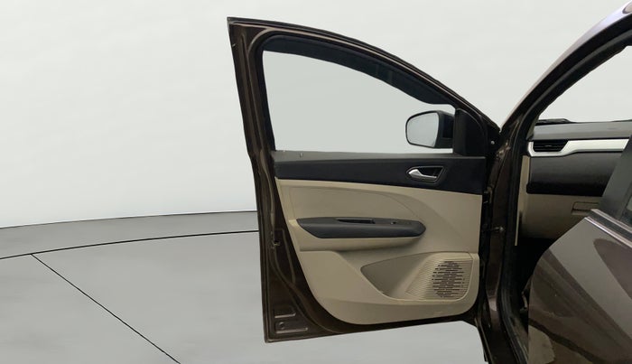 2024 Renault TRIBER RXZ, Petrol, Manual, 11,880 km, LHS Front Door