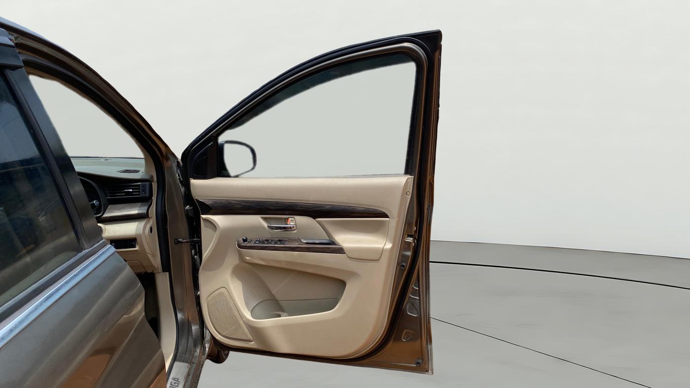 2020 Maruti Ertiga ZXI SHVS, Petrol, Manual, 97,754 km, RHS Front Door
