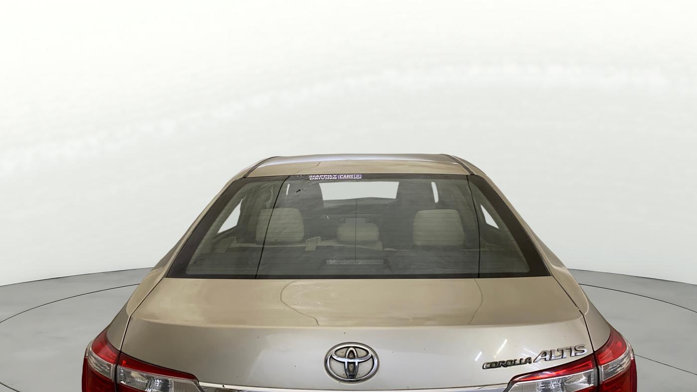 2015 Toyota Corolla Altis G CVT PETROL, Petrol, Automatic, 1,19,685 km, Rear Windshield