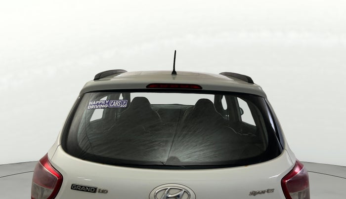 2017 Hyundai Grand i10 SPORTZ (O) 1.2 KAPPA VTVT, Petrol, Manual, 79,959 km, Rear Windshield