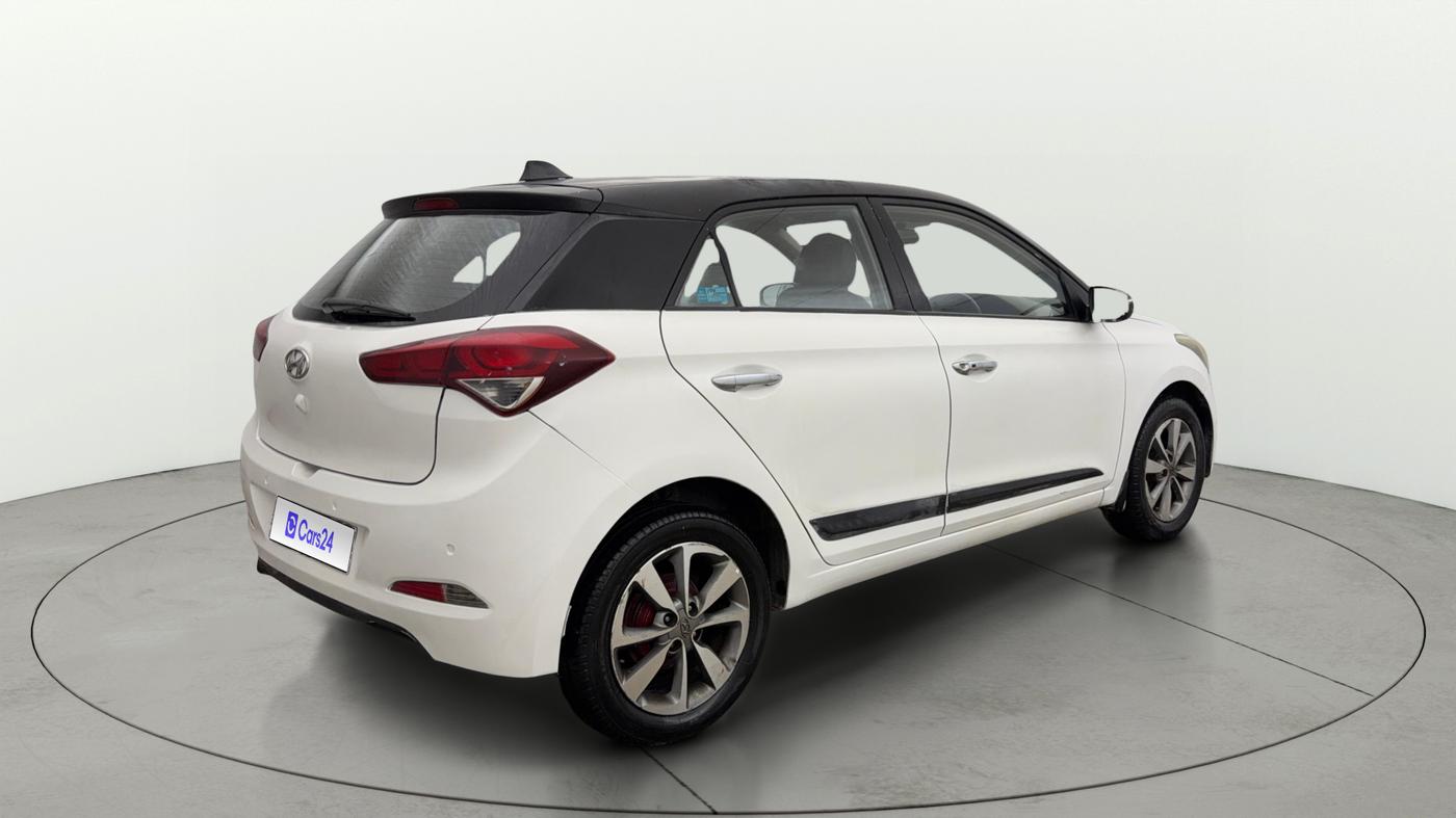 2015 Hyundai Elite i20 ASTA 1.2, CNG, Manual, 77,640 km, Right Back Diagonal
