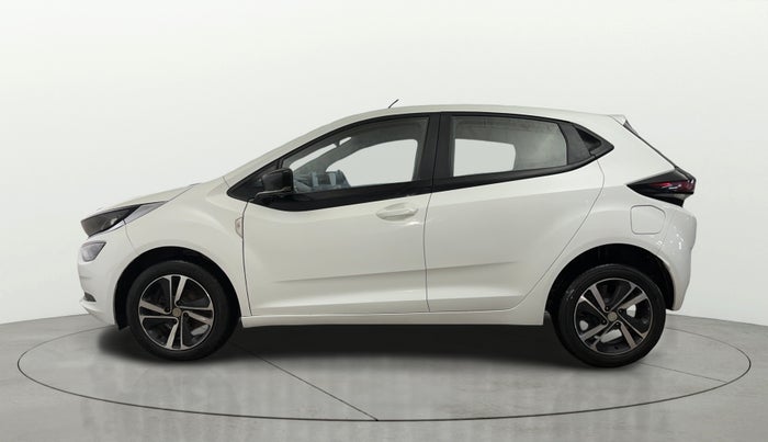 2021 Tata ALTROZ XZ PETROL, Petrol, Manual, 32,697 km, Left Side