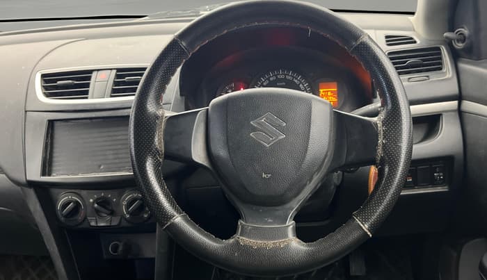 2016 Maruti Swift LXI (O), Petrol, Manual, 94,726 km, Steering Wheel Close Up