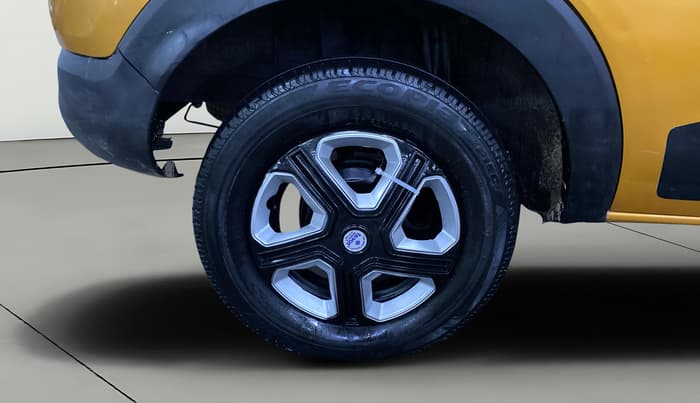 2019 Renault TRIBER RXZ, Petrol, Manual, 59,189 km, Right Rear Wheel