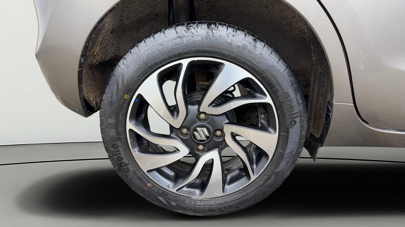 2019 Maruti Baleno ZETA PETROL 1.2, Petrol, Manual, 54,188 km, Right Rear Wheel