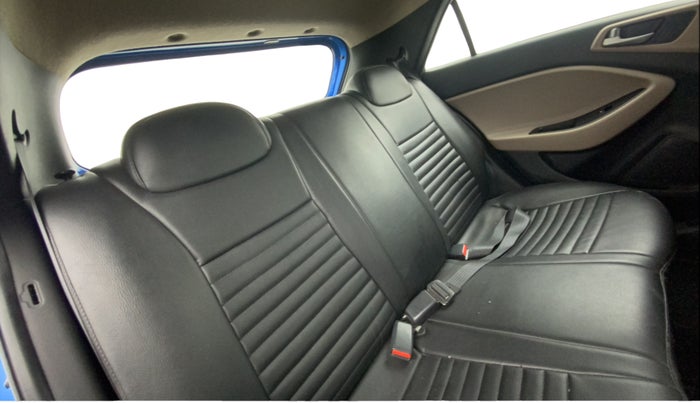 2019 Hyundai Elite i20 MAGNA PLUS 1.2, Petrol, Manual, 45,003 km, Right Side Rear Door Cabin