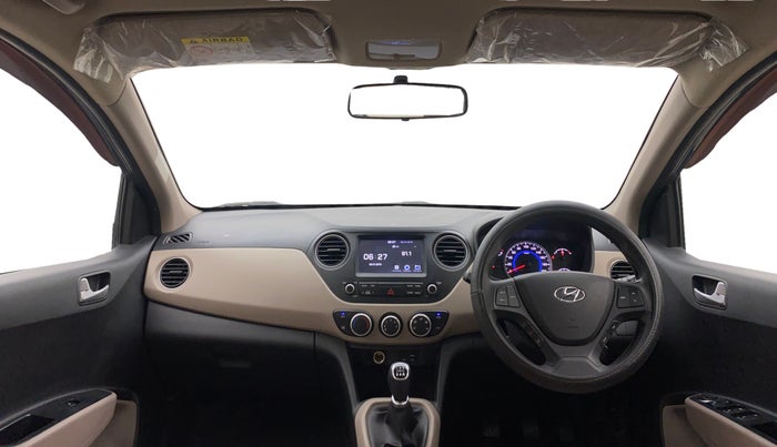 2018 Hyundai Grand i10 SPORTZ (O) 1.2 KAPPA VTVT, Petrol, Manual, 30,999 km, Dashboard