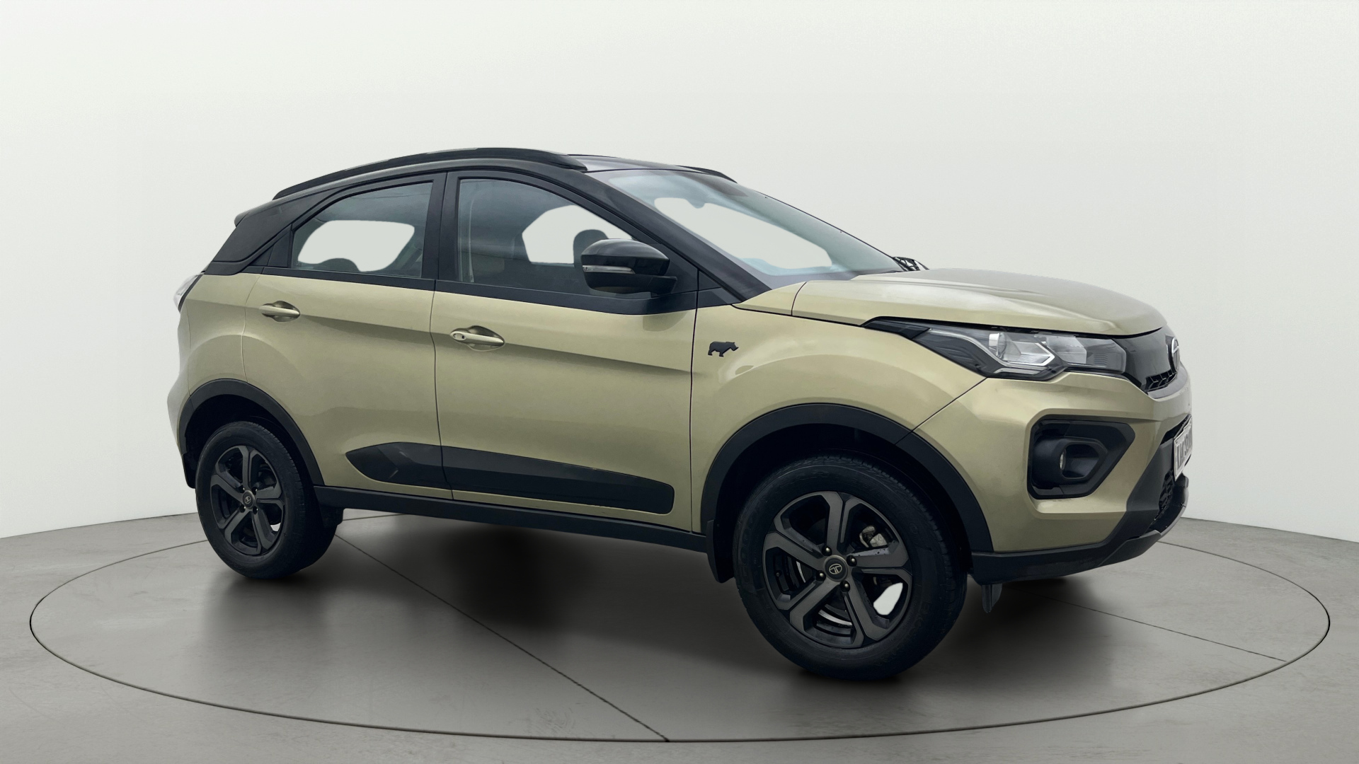 2022 Tata Nexon XZ PLUS PETROL KAZIRANGA 2022 Tata Nexon XZ PLUS PETROL KAZIRANGA