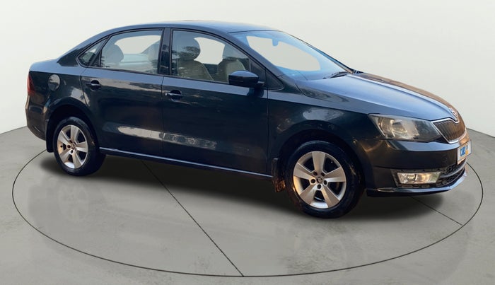 2017 Skoda Rapid AMBITION 1.5 TDI AT, Diesel, Automatic, 86,305 km, Right Front Diagonal