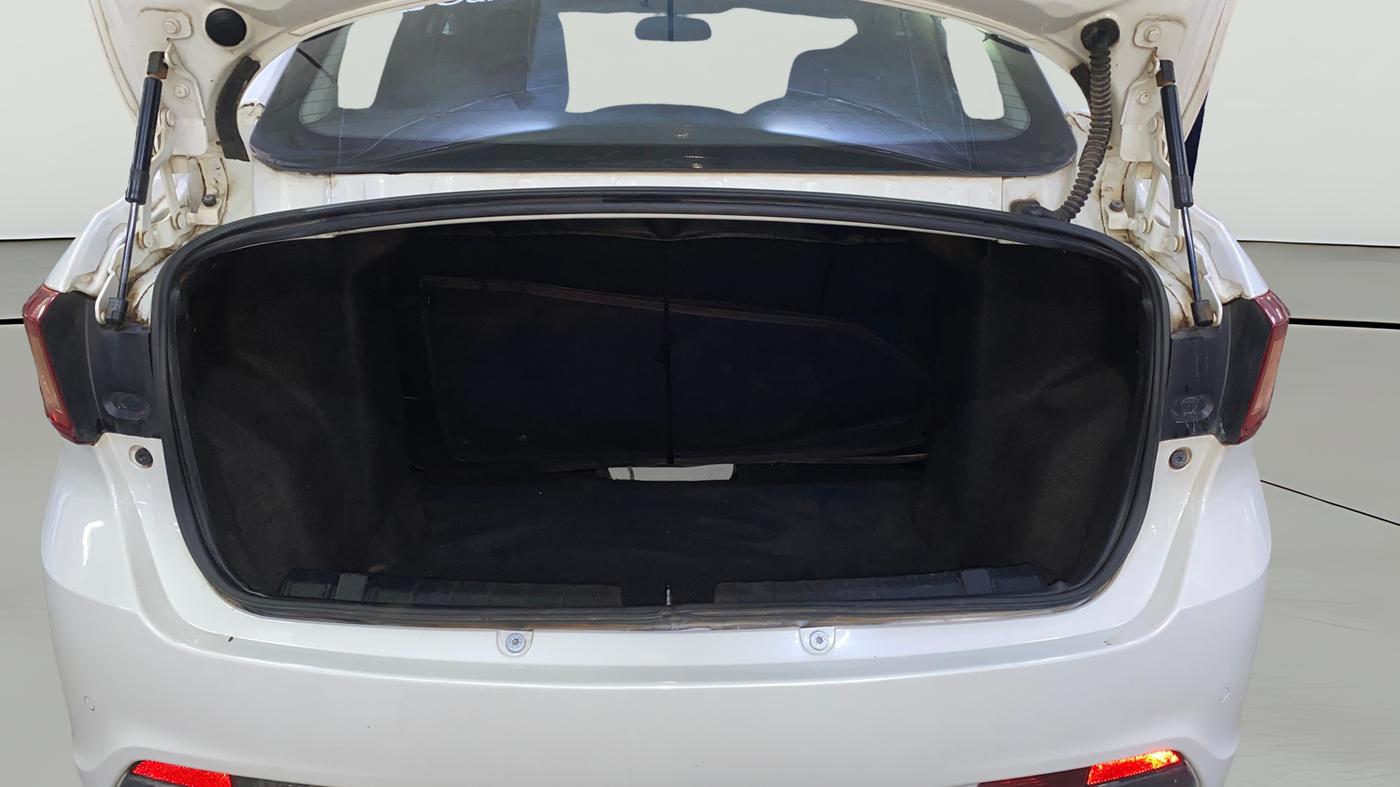 2017 Tata TIGOR XZ (O) PETROL, Petrol, Manual, 58,609 km, Boot Open Zoomed View
