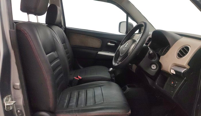 2013 Maruti Wagon R 1.0 VXI, Petrol, Manual, 53,988 km, Right Side Front Door Cabin