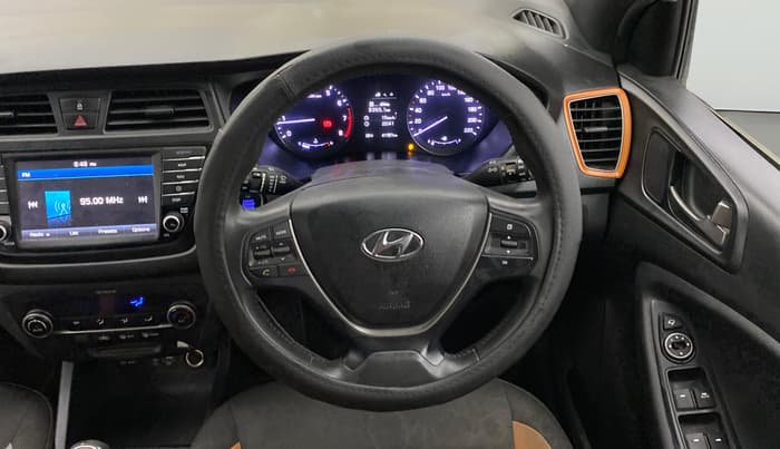 2016 Hyundai i20 Active 1.2 SX, Petrol, Manual, 41,732 km, Steering Wheel Close Up